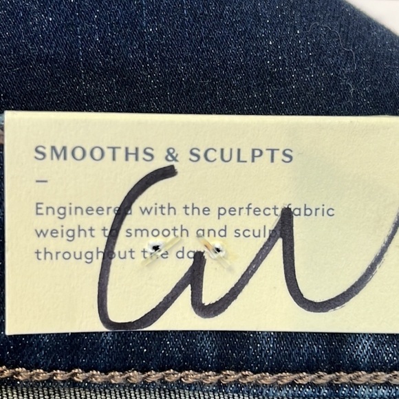 NEW Universal Thread Smooth & Sculpt Jegging Skinny Jeans Size 24W R Frayed Hem - Picture 5 of 12